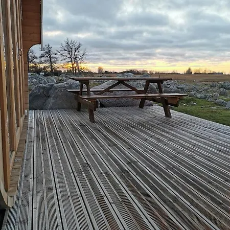 Manija Saare Sueda - Manija Island Kamp alanı *